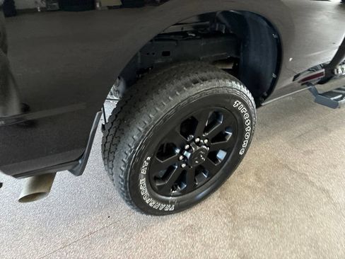 Certified 2025 RAM 2500 Big Horn AWD/4WD image 30