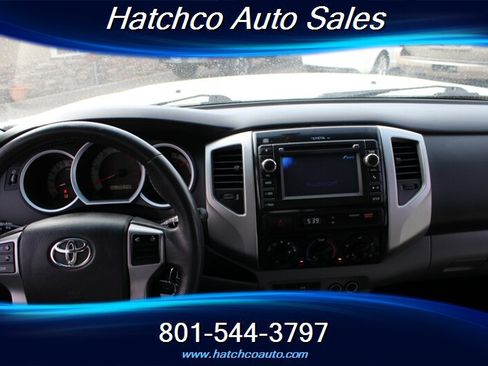 Used 2013 Toyota Tacoma PreRunner w/ TRD Off-Road Pkg RWD image 18