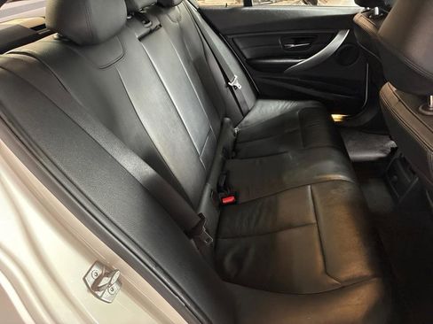 Used 2013 BMW 328i xDrive Sedan AWD/4WD image 26