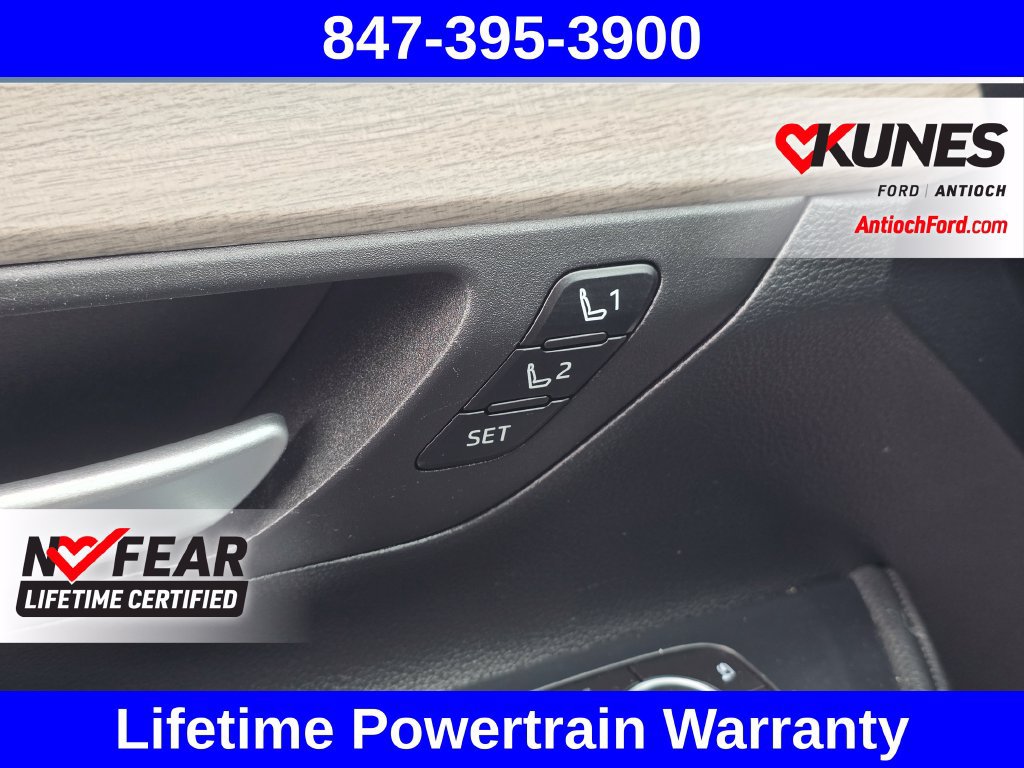 Used 2024 Toyota Grand Highlander AWD image 46