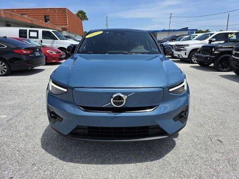 Used 2022 Volvo C40 P8 Recharge Ultimate image 2