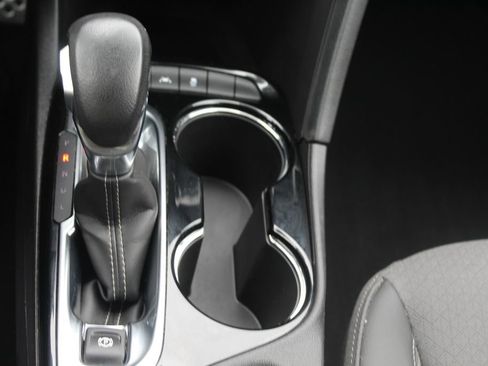 Used 2023 Buick Encore GX Select w/ Sport Touring Package FWD image 15
