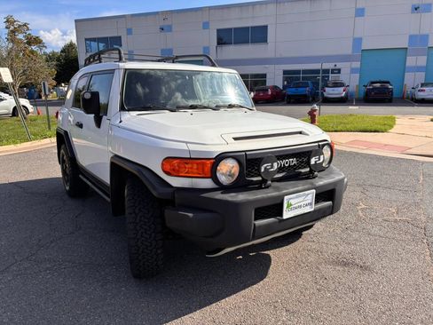 Used 2008 Toyota FJ Cruiser 4WD image 11