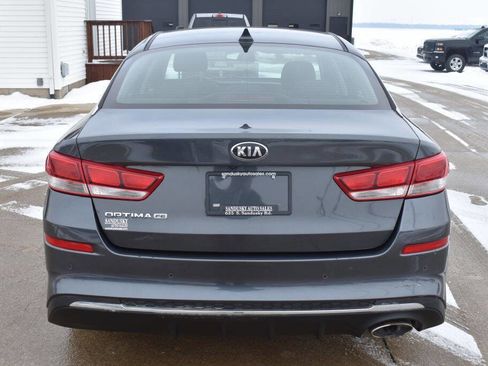 Used 2020 Kia Optima LX image 4