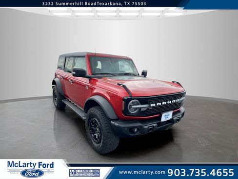 Used 2023 Ford Bronco Wildtrak image 1