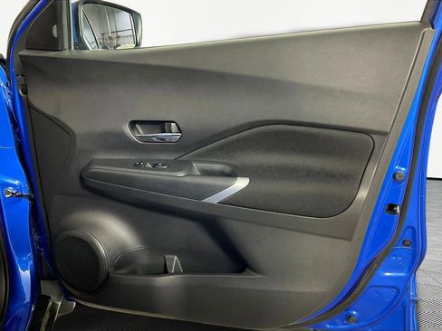 Certified 2023 Nissan Kicks SV image 27