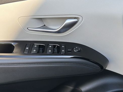 Certified 2022 Hyundai Tucson SEL w/ Convenience Package AWD/4WD image 15