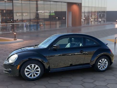 Used 2015 Volkswagen Beetle 1.8T FWD image 24