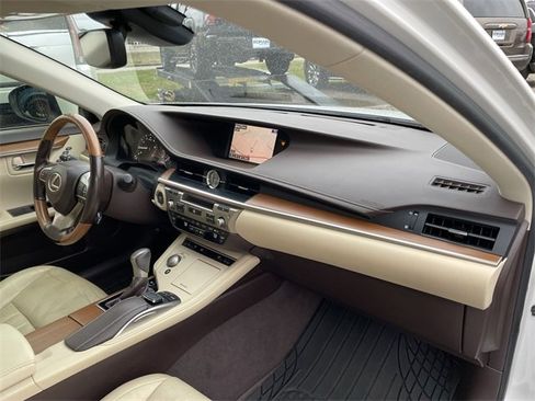 Used 2016 Lexus ES 350 350 image 17