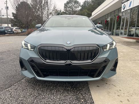 Used 2026 BMW 530i w/ M Sport Package image 10