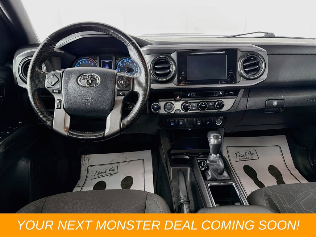 Used 2016 Toyota Tacoma TRD Sport AWD/4WD image 21