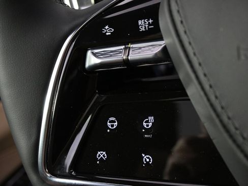 New 2025 Cadillac Lyriq Sport image 30