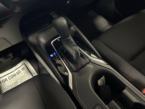 Used 2025 Toyota Corolla LE w/ LE Premium Package image 37