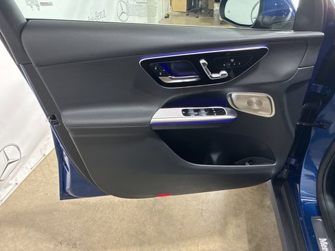 New 2026 Mercedes-Benz GLC 350e 4MATIC image 8