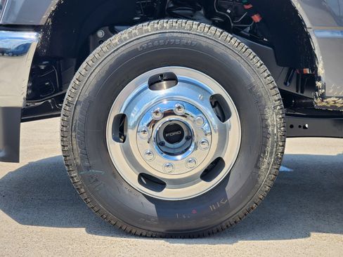 New 2026 Ford F350 XLT AWD/4WD image 11