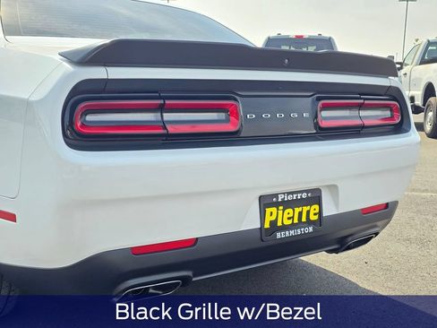 Used 2018 Dodge Challenger R/T w/ Blacktop Package RWD image 8