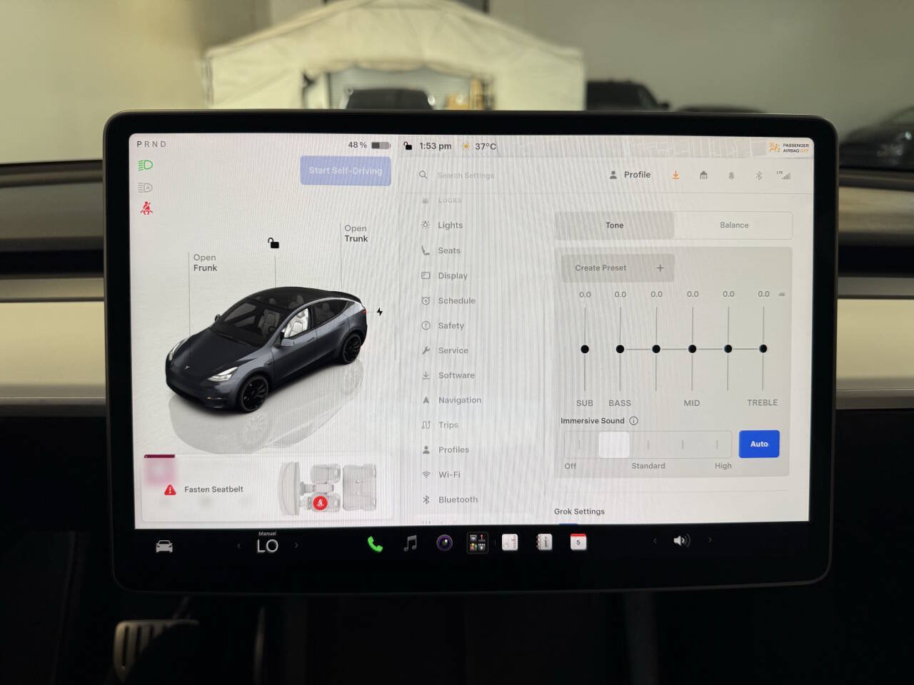 Used 2023 Tesla Model Y Performance AWD/4WD image 17