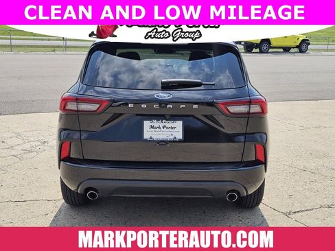 Used 2024 Ford Escape ST-Line image 4