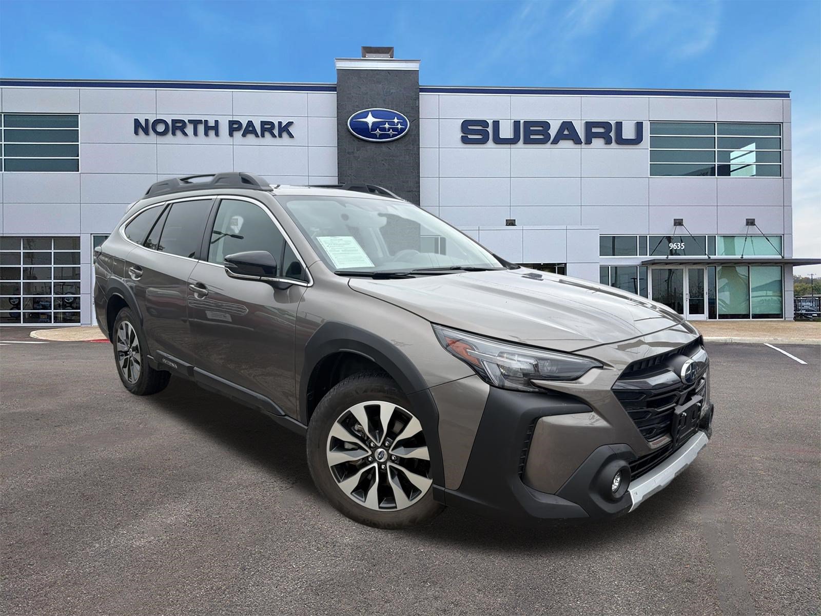 Certified 2024 Subaru Outback Limited AWD/4WD image 1