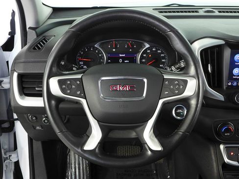 Used 2022 GMC Terrain SLT image 26
