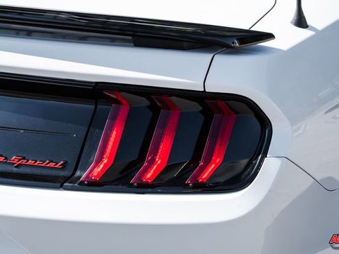 Used 2019 Ford Mustang GT Premium w/ Equipment Group 401A image 78