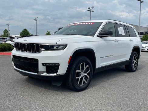 Used 2024 Jeep Grand Cherokee L Limited AWD/4WD image 3