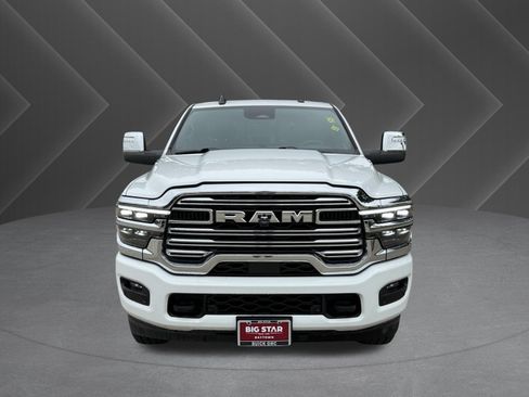 Used 2025 RAM 2500 Laramie AWD/4WD image 3