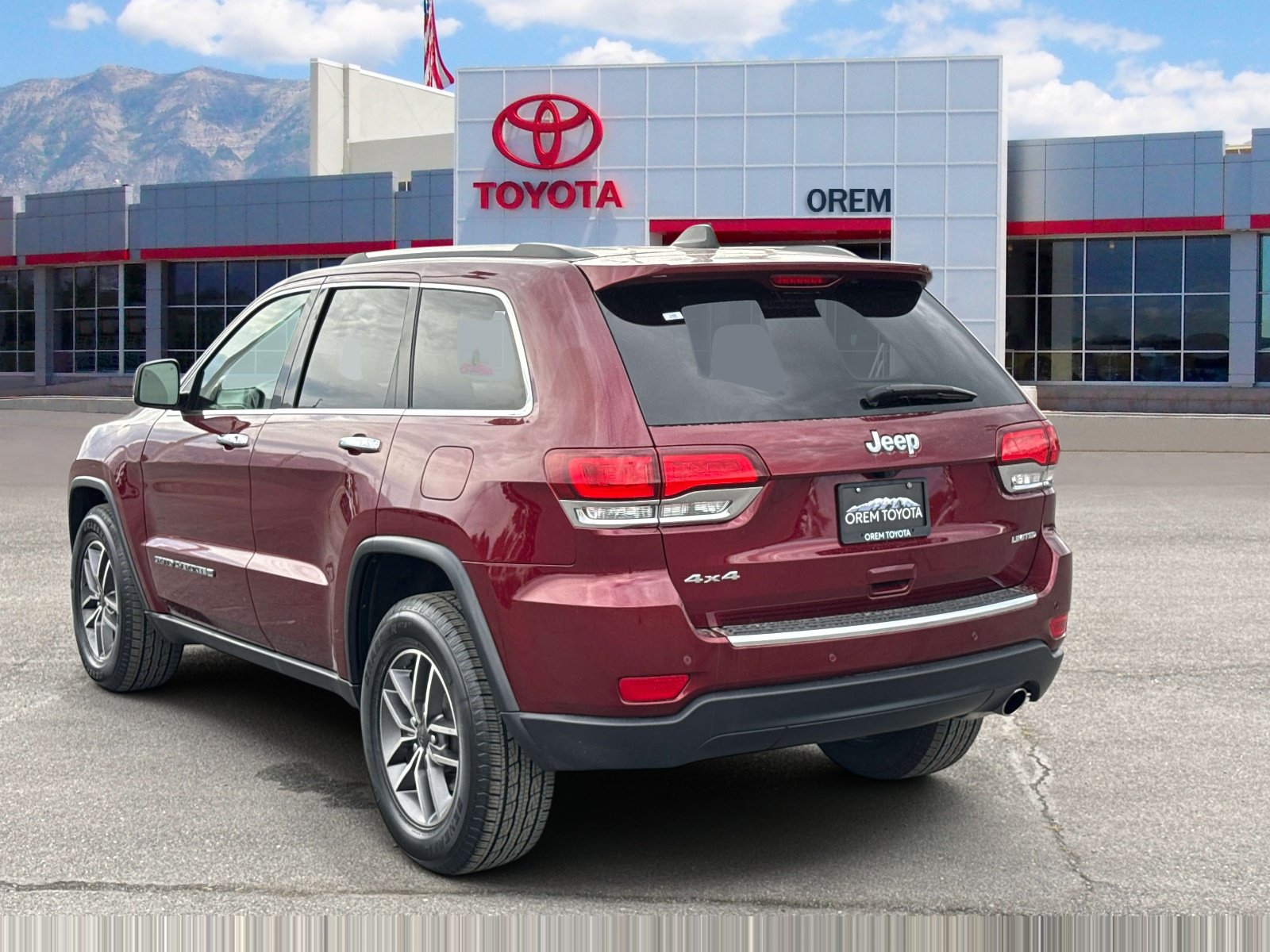 Used 2022 Jeep Grand Cherokee Limited AWD/4WD image 5