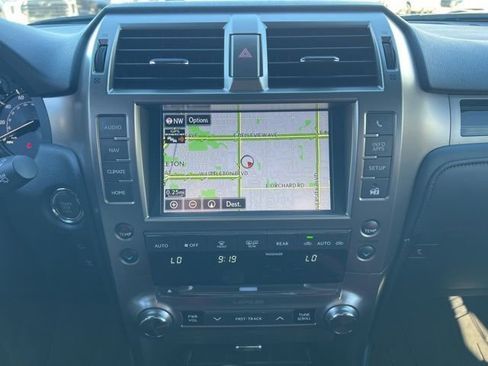 Used 2021 Lexus GX 460 Premium w/ Premium Package image 16