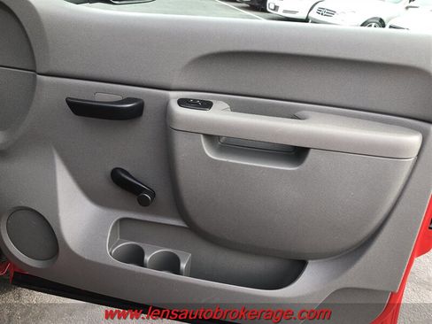 Used 2013 Chevrolet Silverado 1500 W/T AWD/4WD image 17