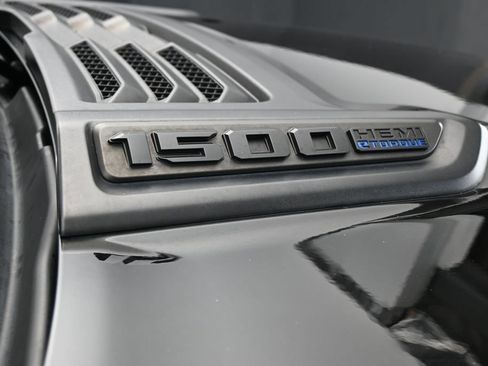 Used 2023 RAM 1500 Laramie RWD image 44