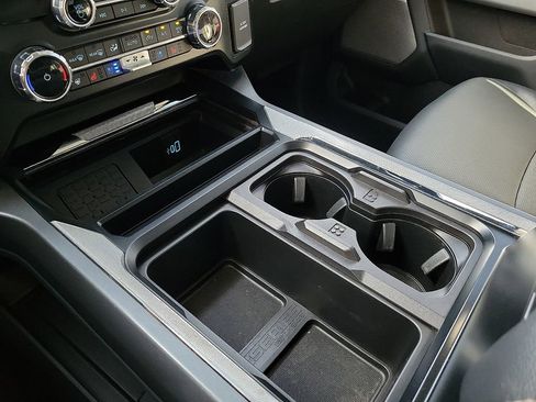 Used 2023 Ford F250 Lariat w/ FX4 Off-Road Package image 25