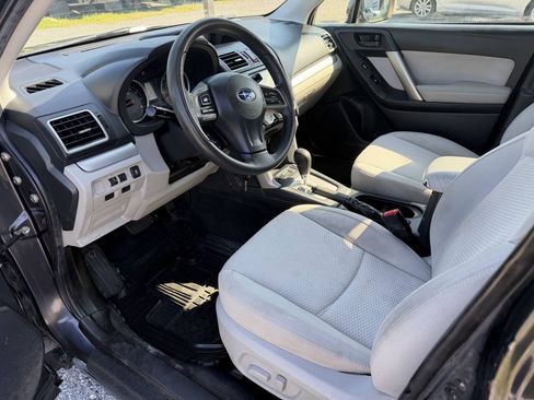 Used 2016 Subaru Forester 2.5i Premium w/ All-Weather Package AWD/4WD image 9