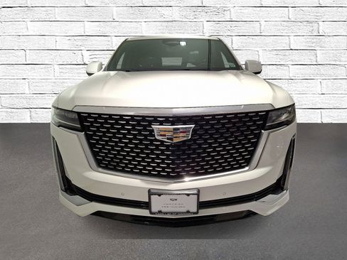 Certified 2021 Cadillac Escalade Premium Luxury image 4