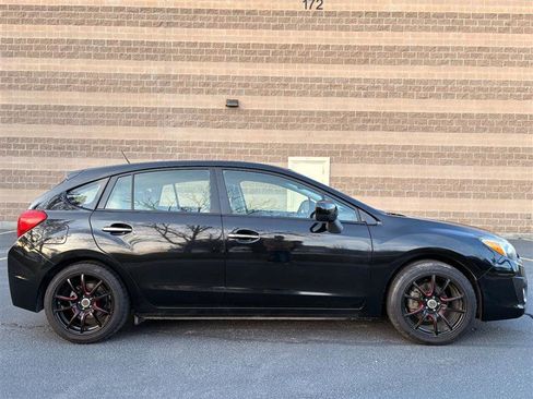 Used 2014 Subaru Impreza 2.0i Limited image 7
