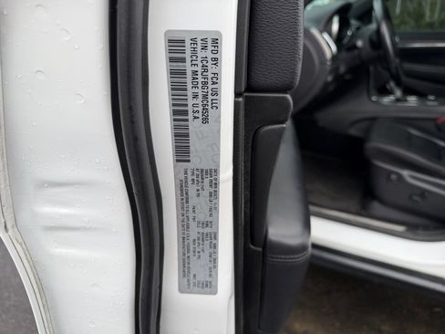 Used 2021 Jeep Grand Cherokee Limited AWD/4WD image 35