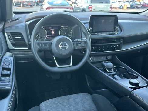 Certified 2021 Nissan Rogue S image 22