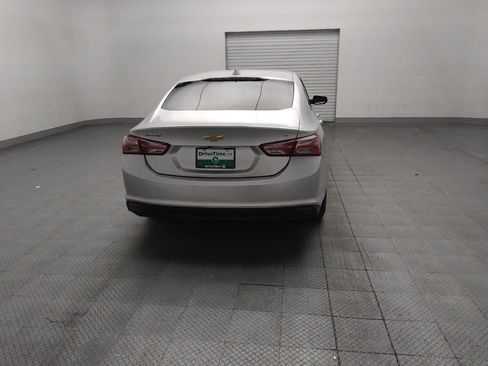 Used 2021 Chevrolet Malibu LT FWD image 7