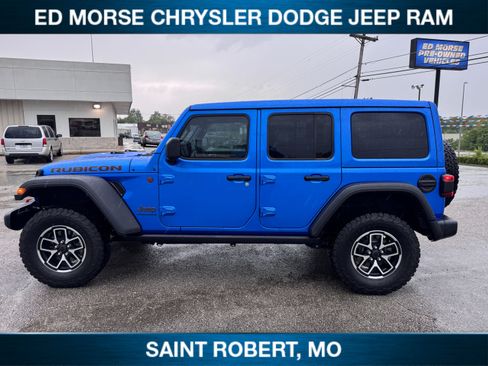 Used 2024 Jeep Wrangler Unlimited Rubicon w/ Technology Group AWD/4WD image 8