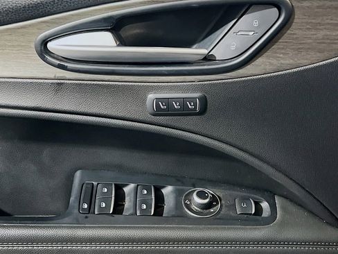 Used 2018 Alfa Romeo Stelvio Ti image 14