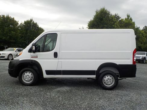 Used 2020 RAM ProMaster 1500 w/ Interior Convenience Group FWD image 2