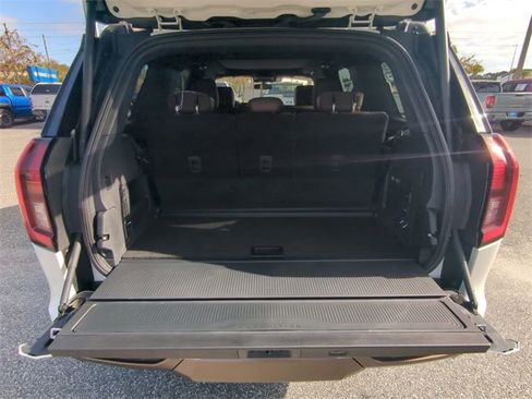 New 2025 Ford Expedition King Ranch image 14