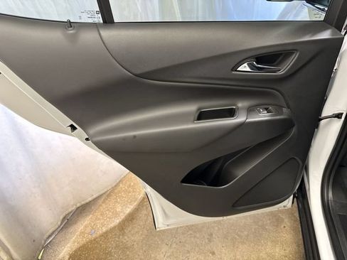 Certified 2022 Chevrolet Equinox LT FWD image 23