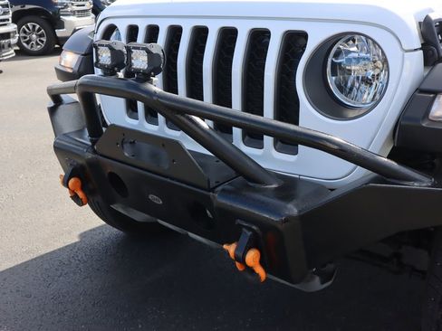 Used 2022 Jeep Gladiator Mojave image 30