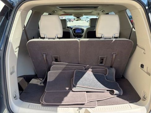 Used 2019 GMC Acadia Denali AWD/4WD image 14