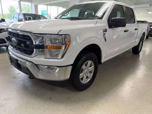 Used 2021 Ford F150 XLT AWD/4WD image 3
