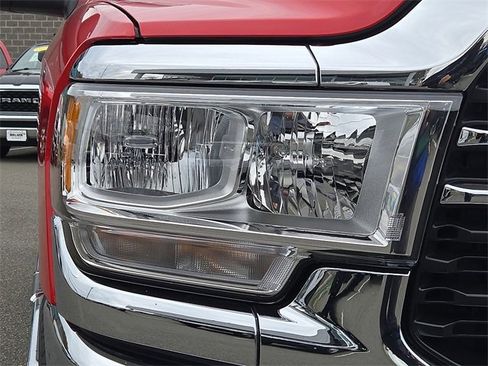 Used 2024 RAM 2500 Big Horn w/ Bed Utility Group image 34