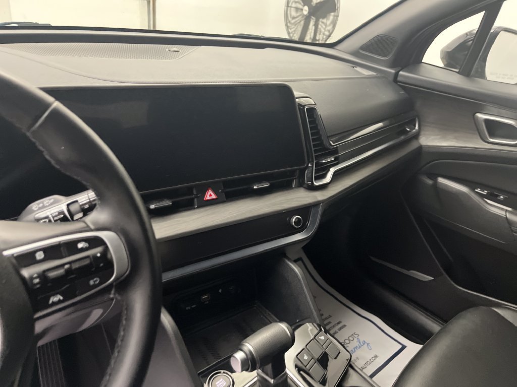 Used 2025 Kia Sportage X-Line AWD/4WD image 18
