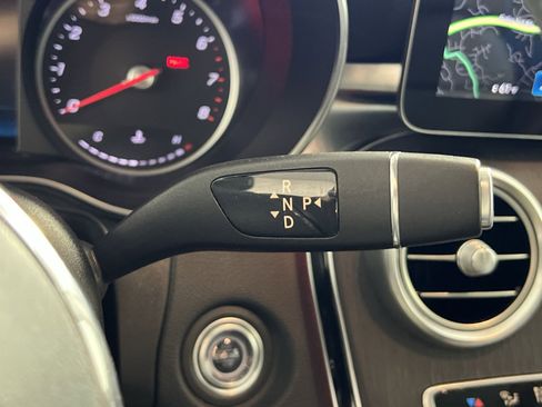 Used 2020 Mercedes-Benz GLC 300 GLC 300 image 22