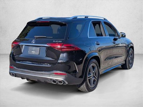 Certified 2025 Mercedes-Benz GLE 53 AMG 4MATIC image 4